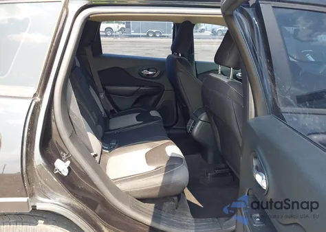 2015 Jeep Cherokee Sport z USA, uszkodzony, nr VIN 1C4PJLAB0FW546980